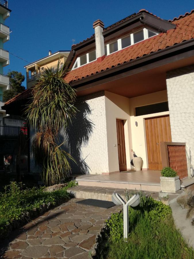 Fonte Nuova Penne Bed and Breakfast Exteriör bild